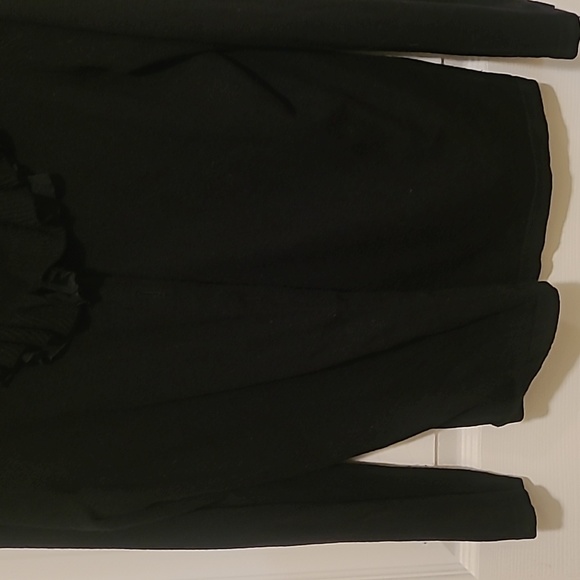 Jones New York Collection black ruffle neck cardigan. Size XL - Picture 4 of 6